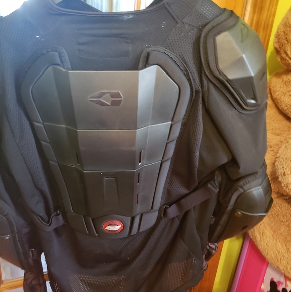 Motorcycle jacket - Picture 2 of 3